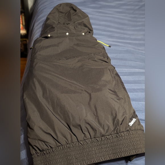 BENCH ski jacket - Picture 2 of 4
